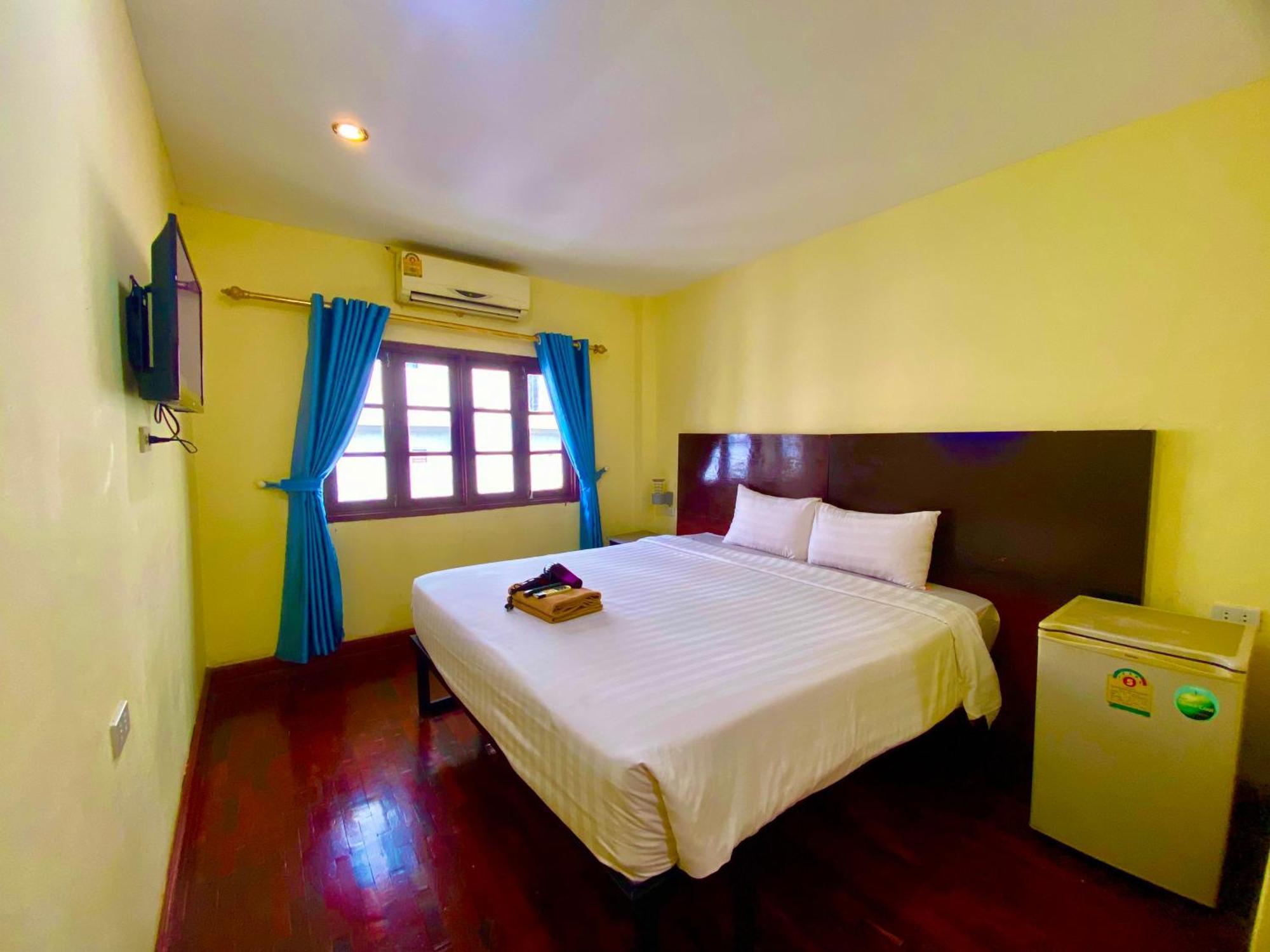 Nana Backpackers Hostel Vang Vieng Dış mekan fotoğraf