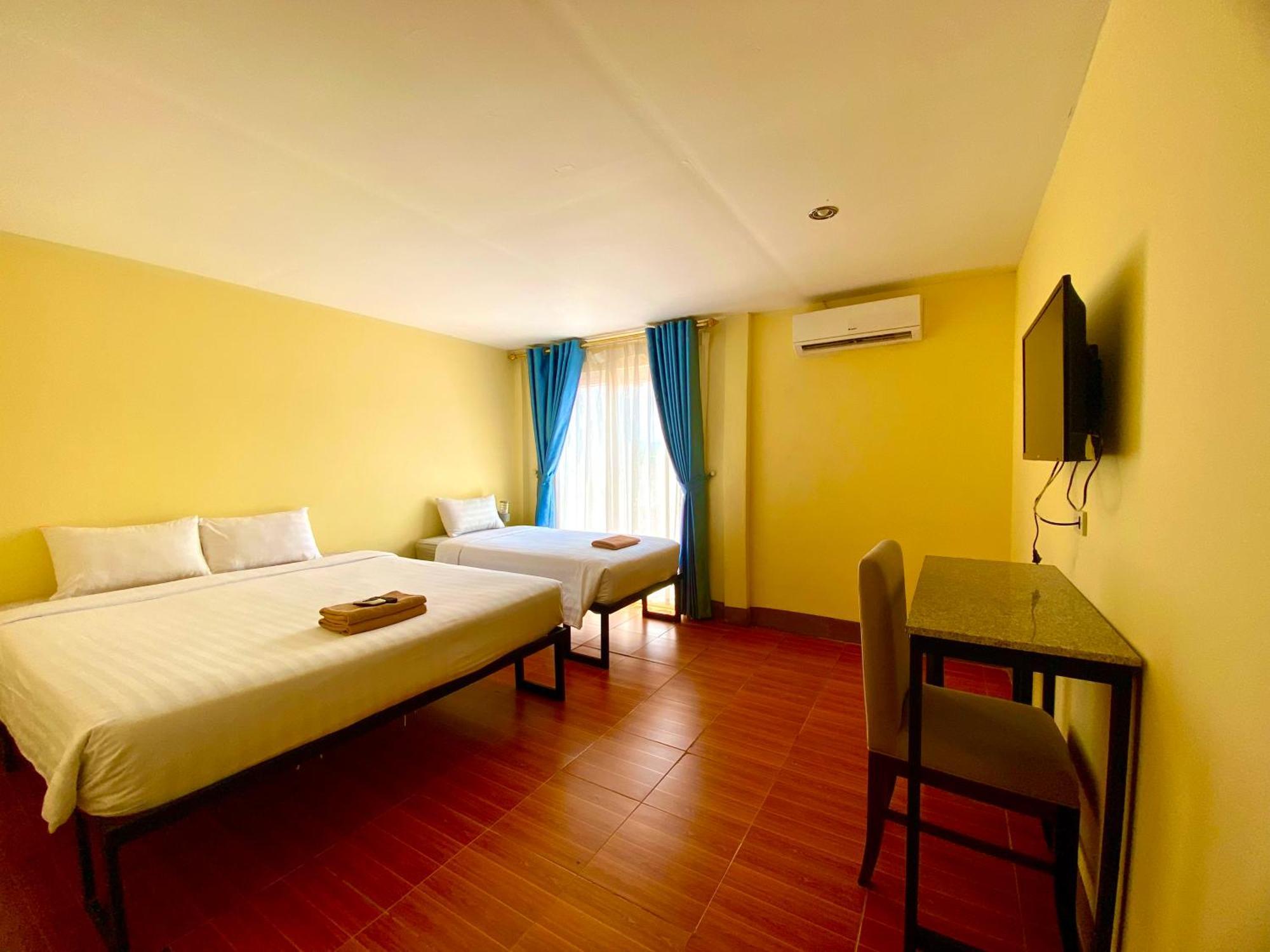 Nana Backpackers Hostel Vang Vieng Dış mekan fotoğraf