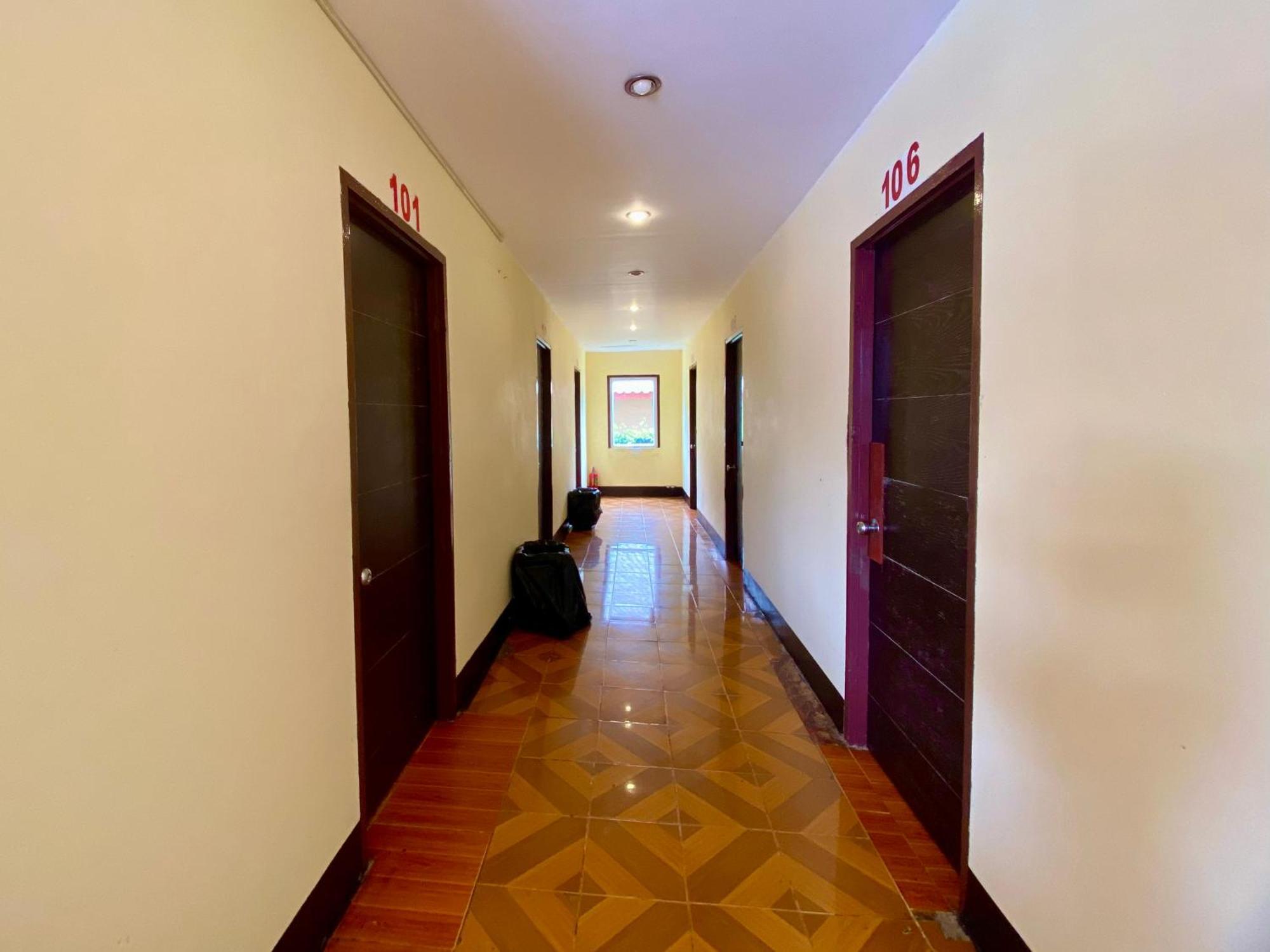 Nana Backpackers Hostel Vang Vieng Dış mekan fotoğraf