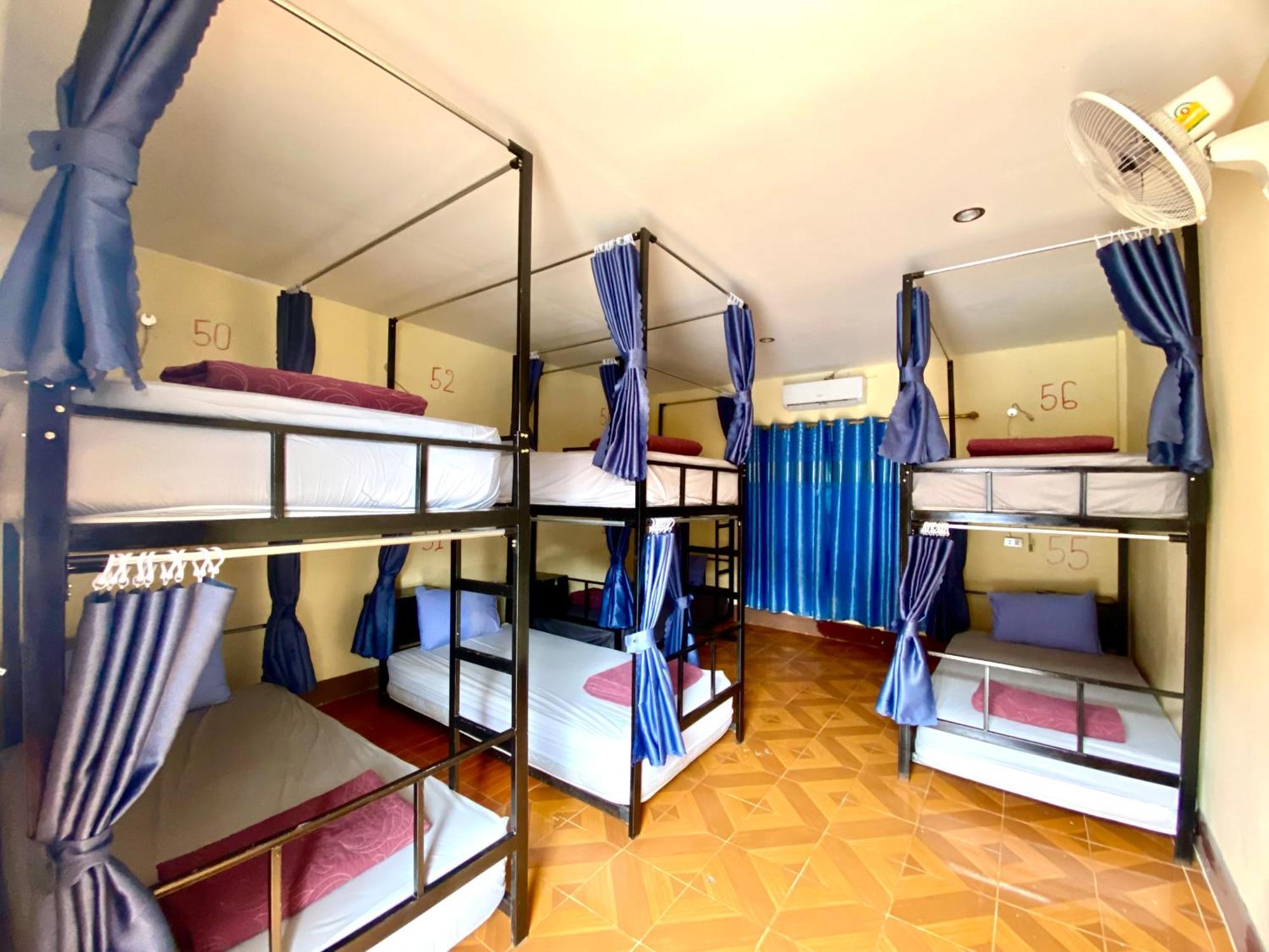 Nana Backpackers Hostel Vang Vieng Dış mekan fotoğraf