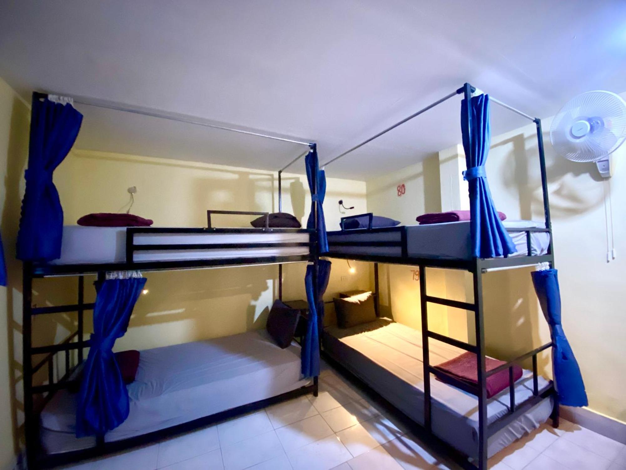 Nana Backpackers Hostel Vang Vieng Dış mekan fotoğraf