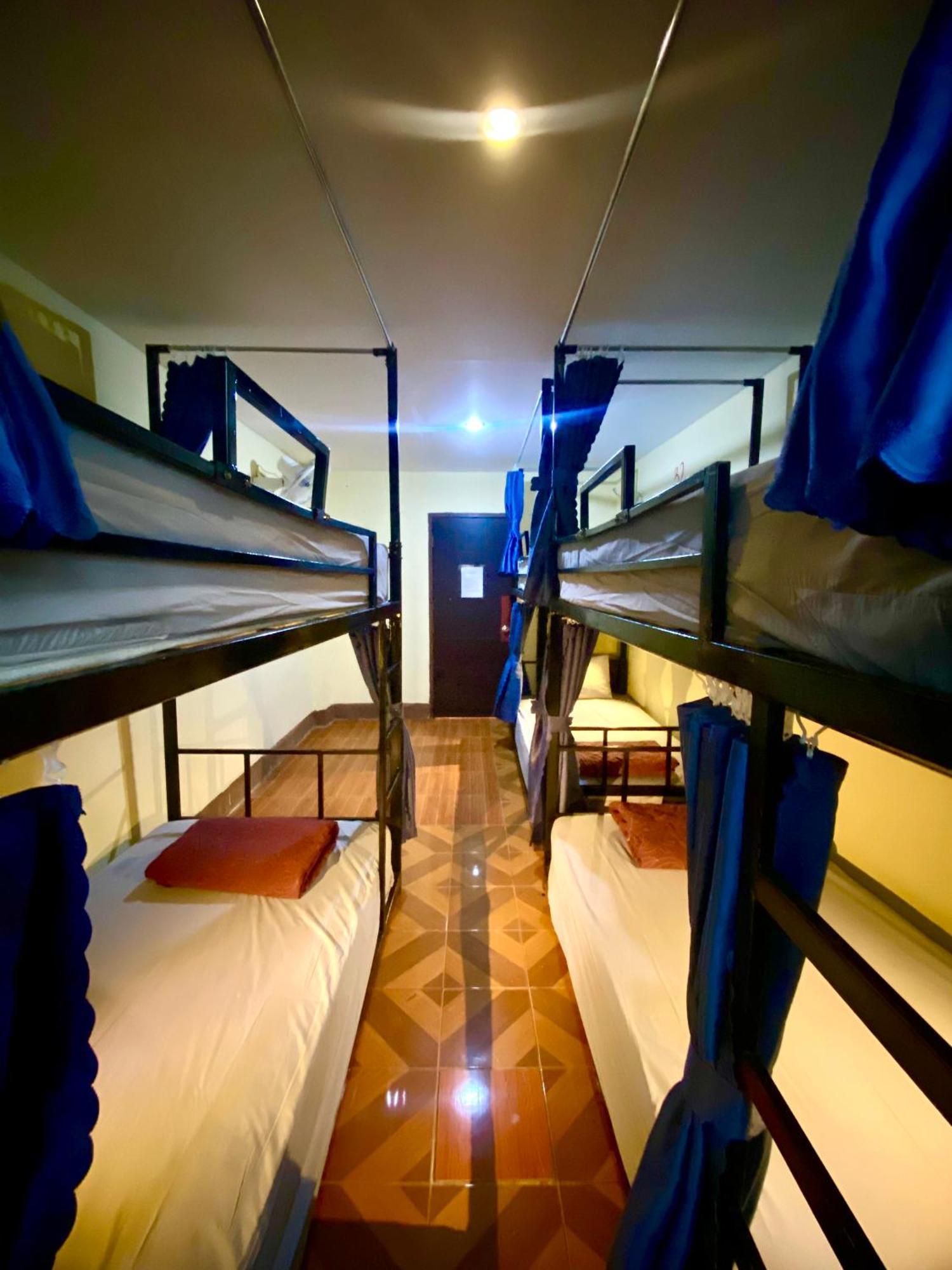 Nana Backpackers Hostel Vang Vieng Dış mekan fotoğraf