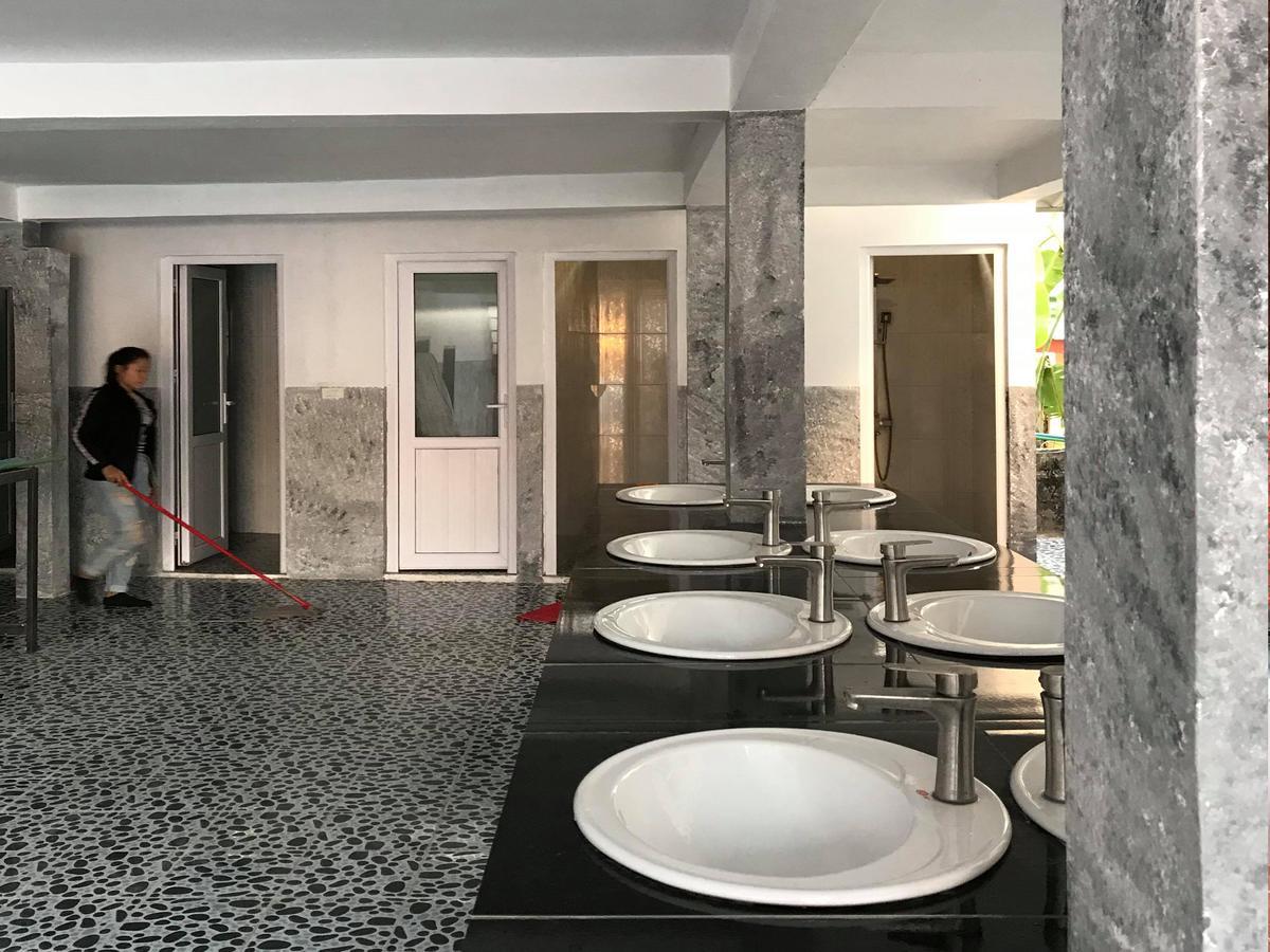 Nana Backpackers Hostel Vang Vieng Dış mekan fotoğraf
